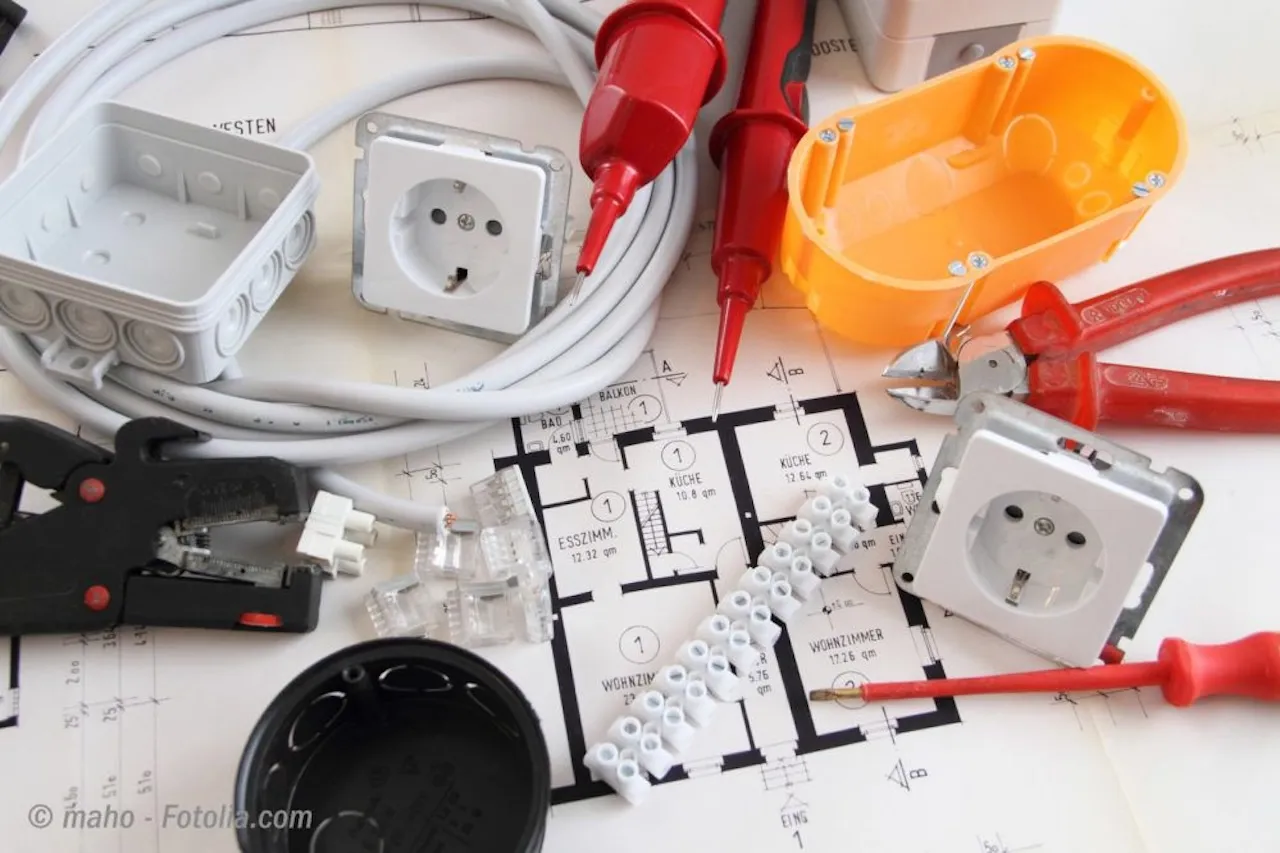 Daimon Energy - Elektroinstallation - Elektrowerkzeuge und Steckdosen
